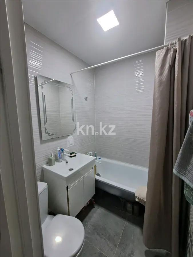 Продажа 3-комнатной квартиры, 80 м², мкр-н Голубые Пруды, дом  12/1 в Караганде - фото 6