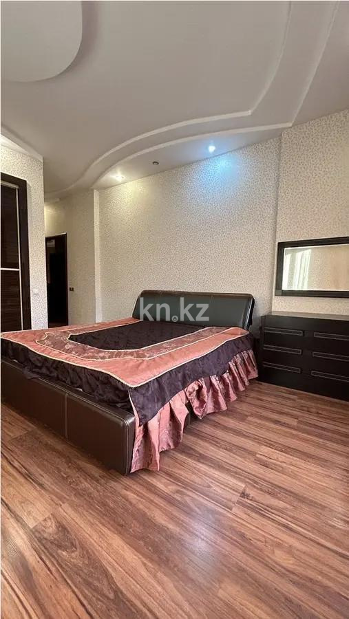 Продажа 4-комнатной квартиры, 157 м², мкр-н Мирас, дом  157 в Алматы