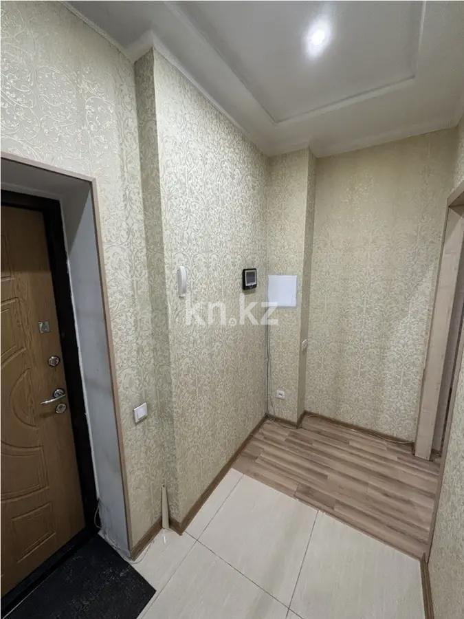 Продажа 2-комнатной квартиры, 60 м², пр. Абая, дом  150/230 в Алматы - фото 4