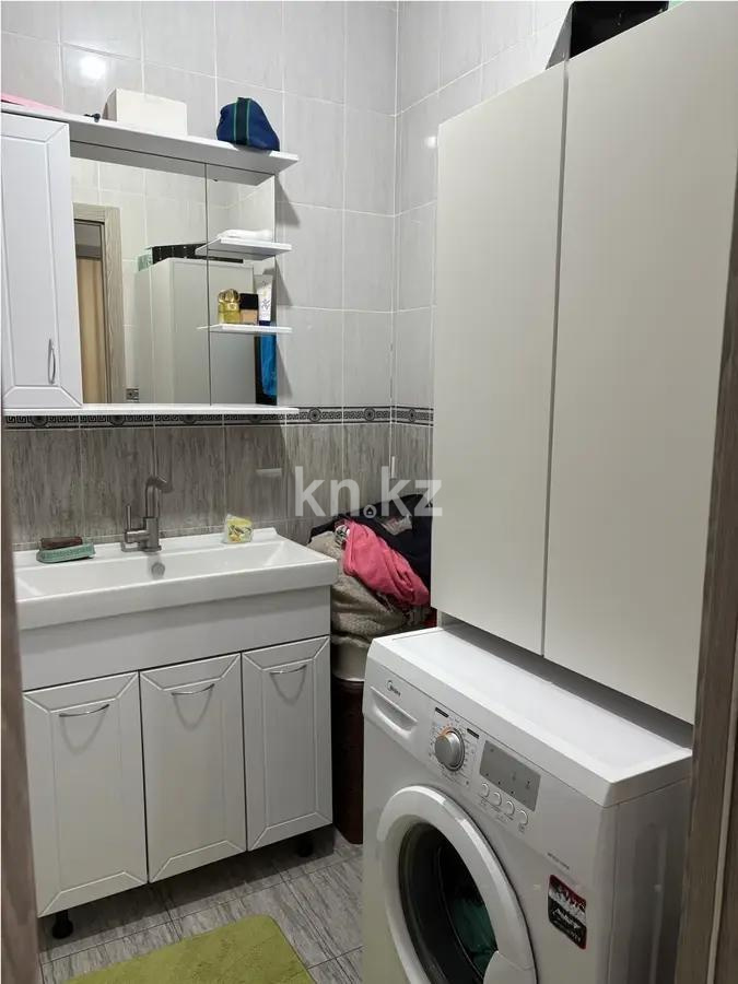 Продажа 2-комнатной квартиры, 54 м², ул. Байтерекова, дом  83 в Алматы - фото 5