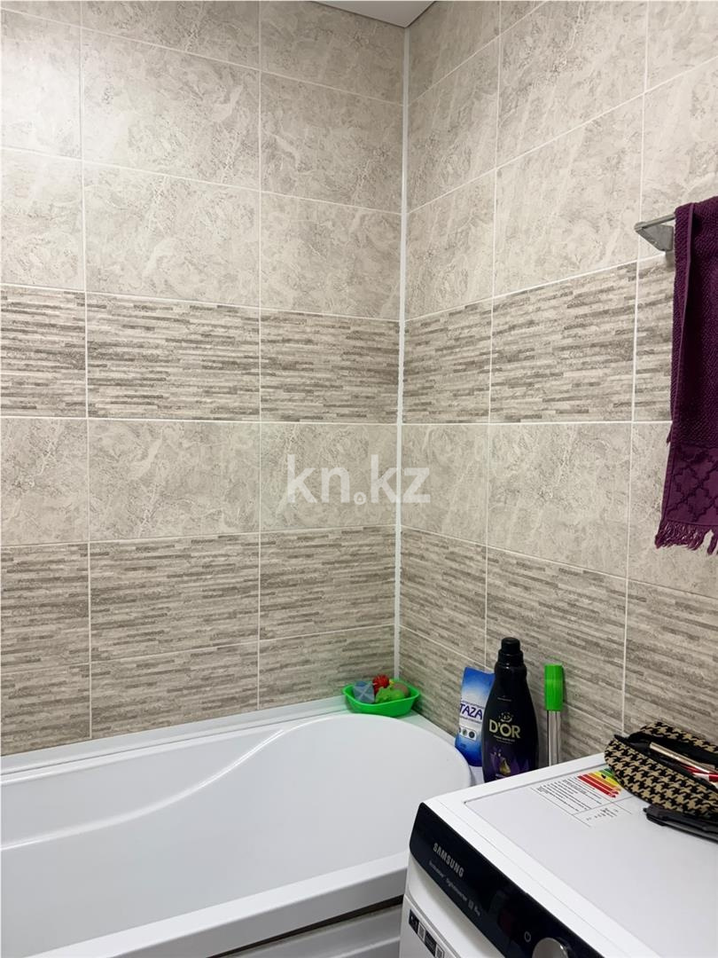 Продажа 4-комнатной квартиры, 75 м² в Караганде - фото 8