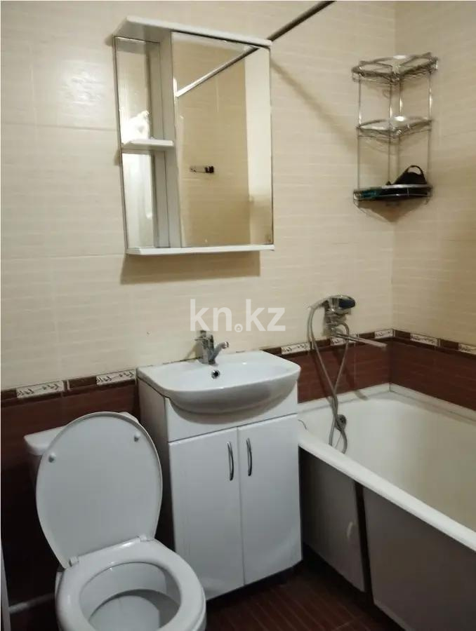 Продажа 2-комнатной квартиры, 45 м², мкр-н 2, дом  5 в Алматы - фото 3