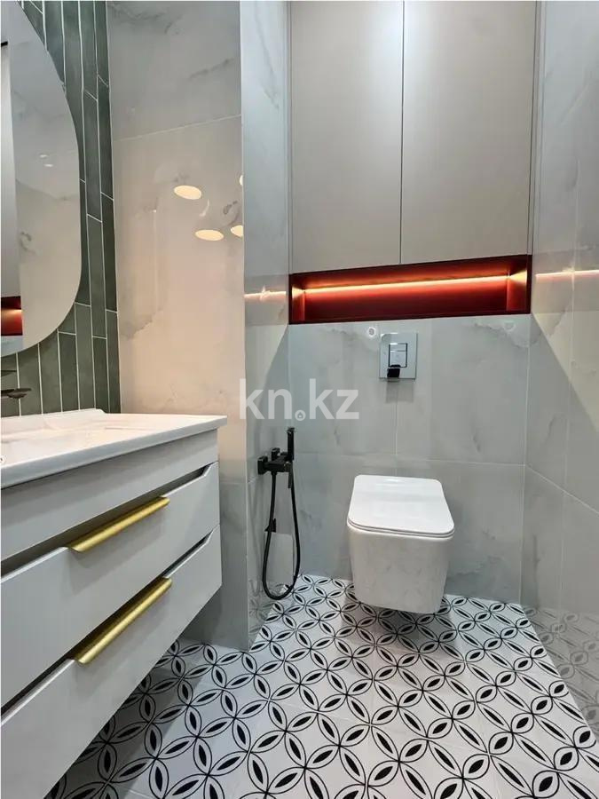 Продажа 3-комнатной квартиры, 64 м² в Алматы - фото 3