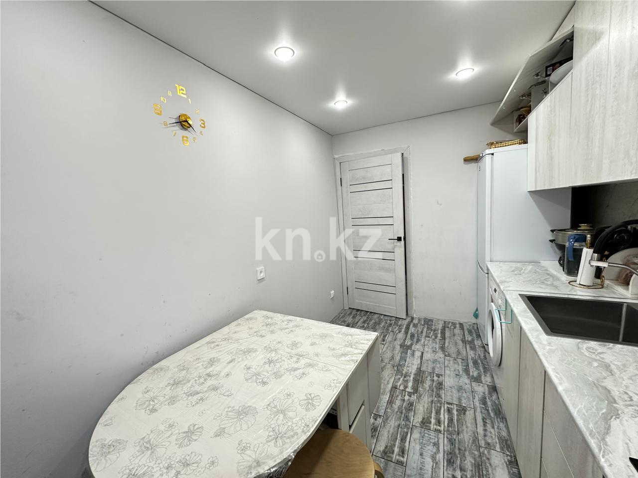 Продажа 4-комнатной квартиры, 61 м² в Караганде - фото 13