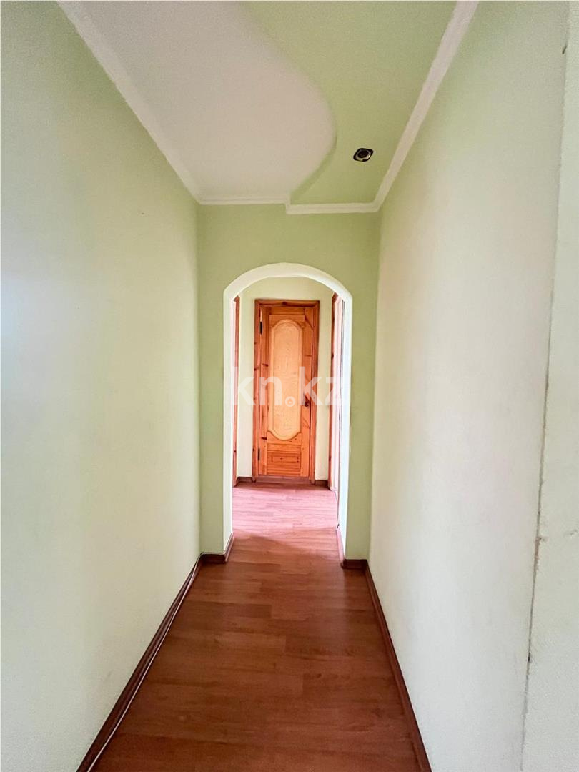 Продажа 4-комнатной квартиры, 79 м², ул. Дюсембекова, дом  67 в Караганде - фото 20