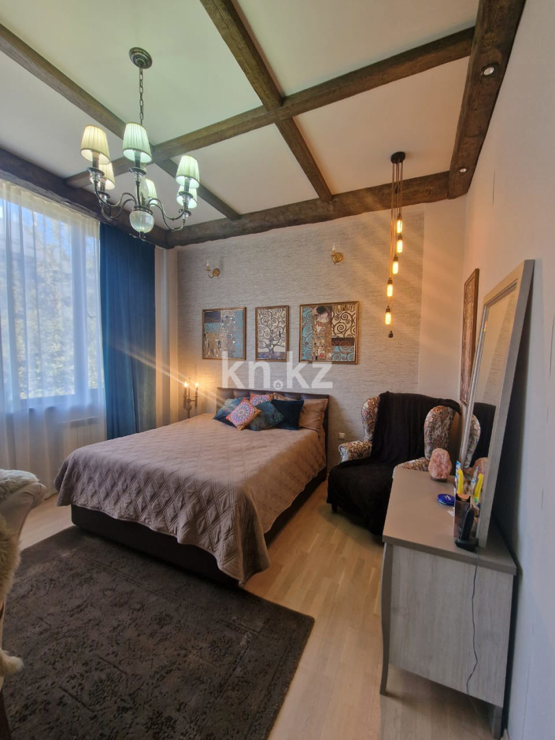 Продажа 7-комнатного дома, 680 м² в Алматы