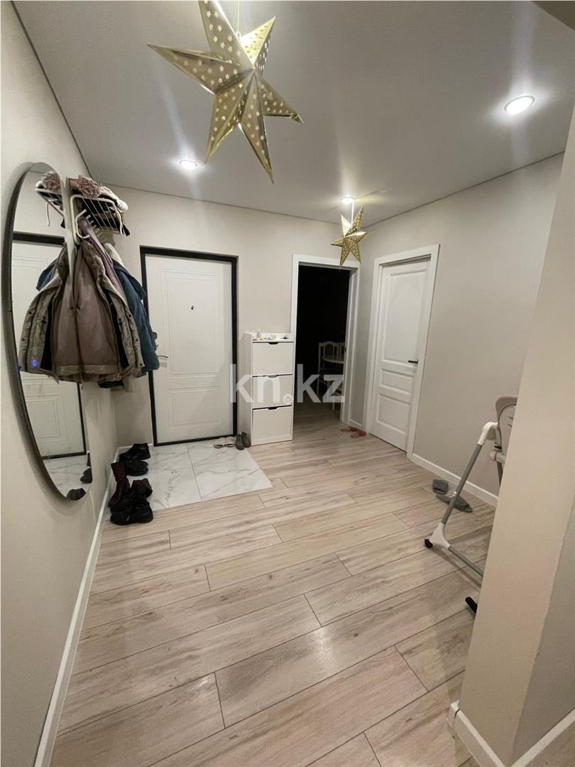 Продажа 5-комнатной квартиры, 105 м², мкр-н Голубые Пруды в Караганде - фото 17