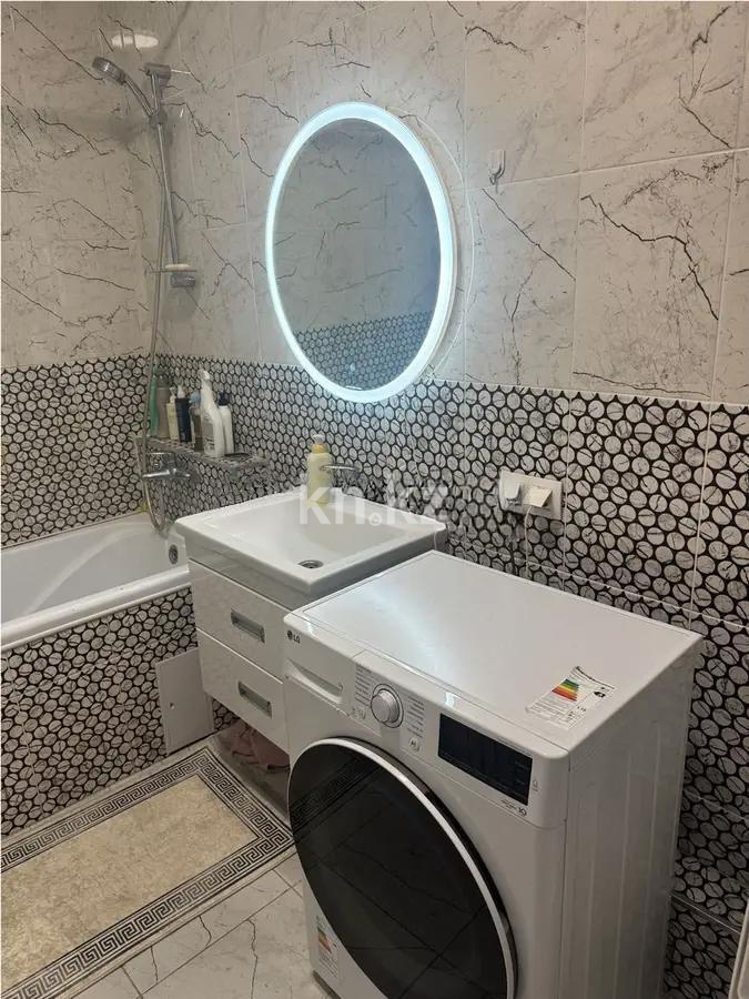 Продажа 2-комнатной квартиры, 65 м², ул. Абишева, дом  36/5 в Алматы - фото 3