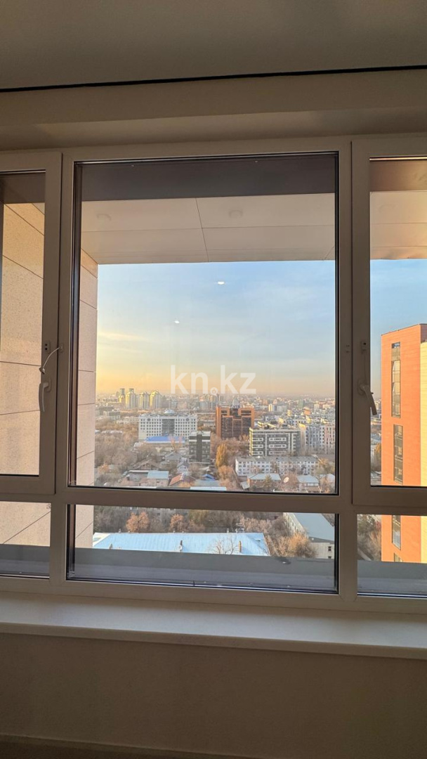 Аренда 3-комнатной квартиры, 90 м², пр. Аль-Фараби в Алматы - фото 13