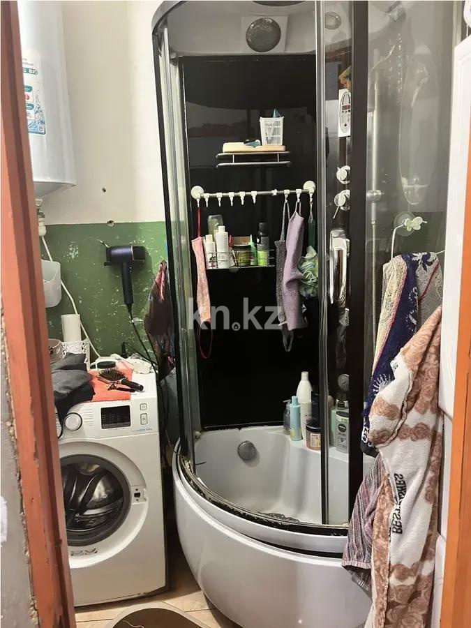 Продажа 4-комнатной квартиры, 77 м², мкр-н 15, дом  2/3 в Караганде - фото 4