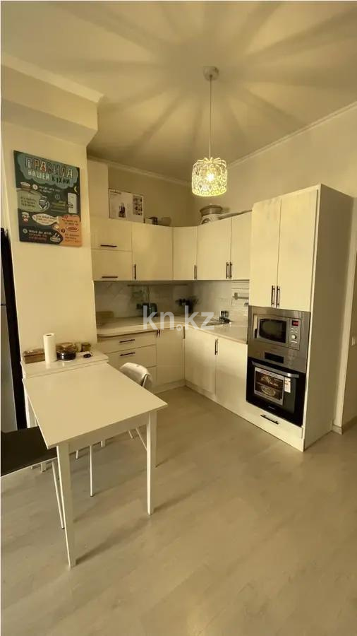 Продажа 3-комнатной квартиры, 93.7 м² в Алматы - фото 2