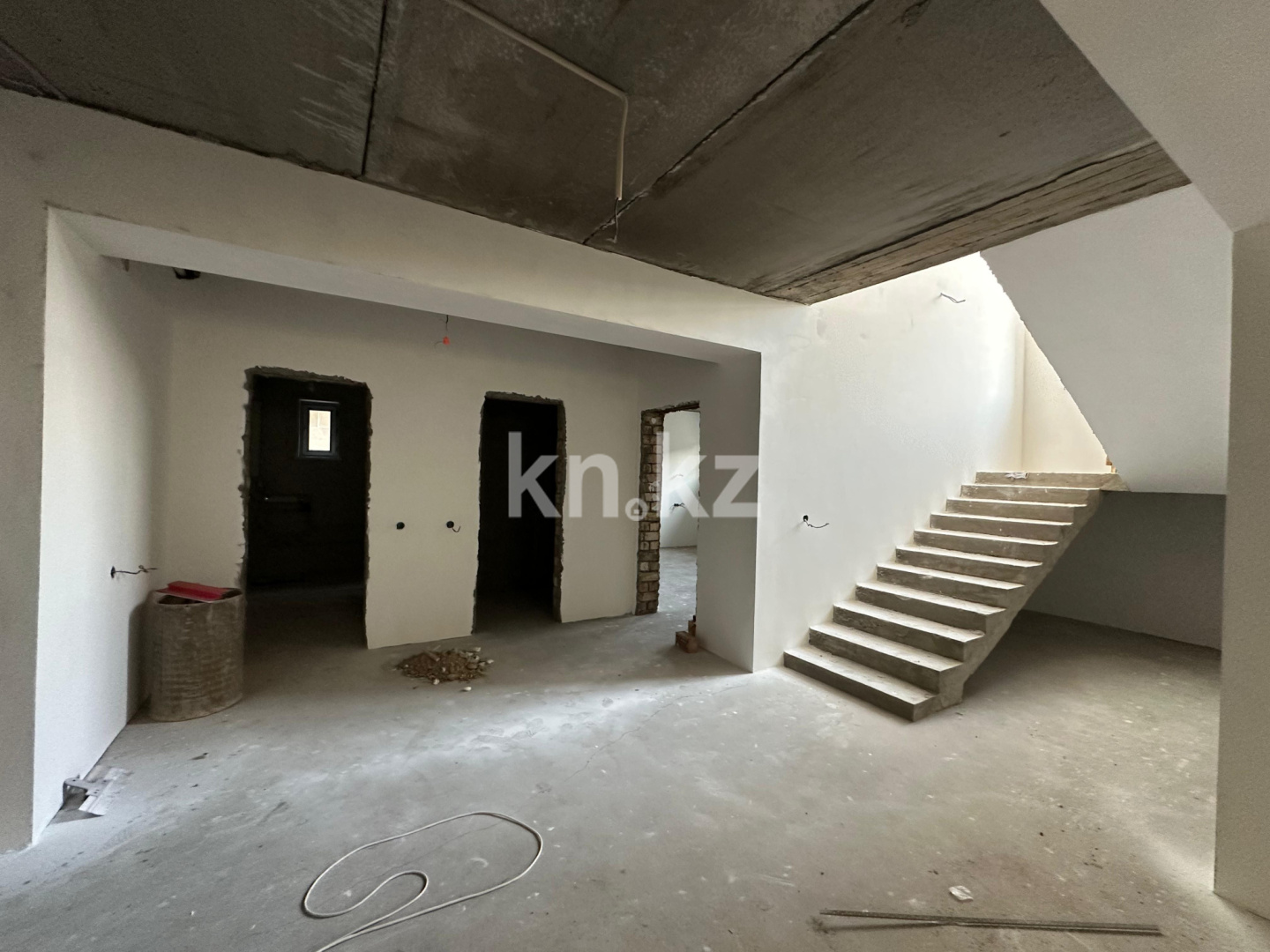 Продажа 8-комнатного дома, 400 м², микрорайон "Ынтымак-2", дом  1111 в Шымкенте - фото 23