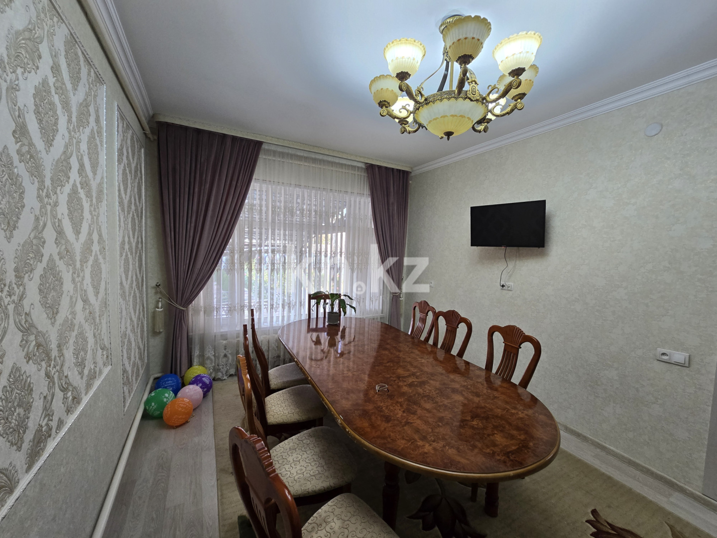 Продажа 5-комнатного дома, 200 м², ул. Мангельдина, дом  14 в Шымкенте