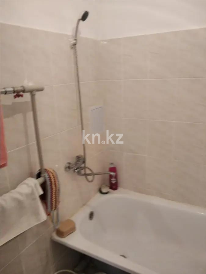 Продажа 3-комнатной квартиры, 65.3 м², ул. Кассина, дом  146/2 стр в Алматы - фото 5