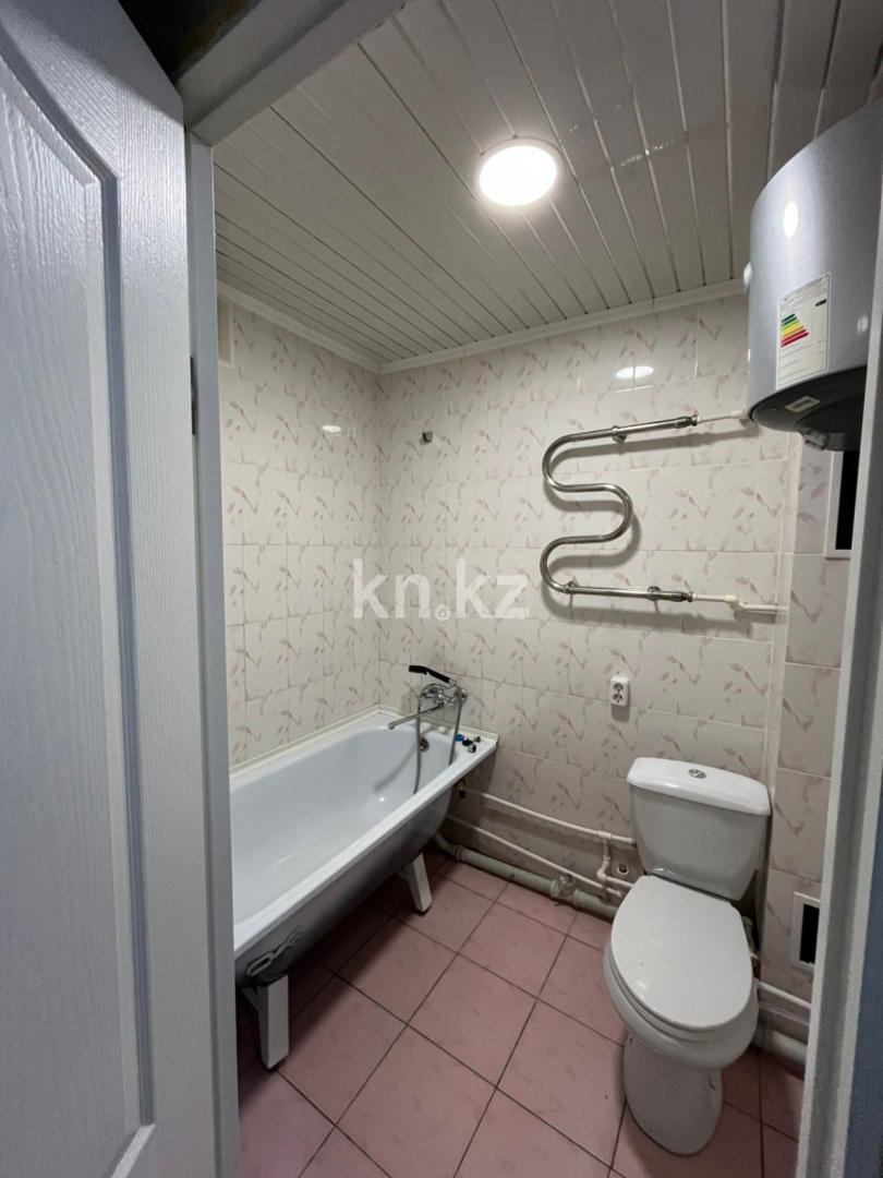 Продажа 1-комнатной квартиры, 30 м², мкр-н 13 в Караганде - фото 8