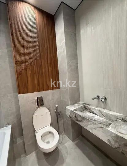 Продажа 3-комнатной квартиры, 80 м², ул. А-52, дом  8 в Астане - фото 6