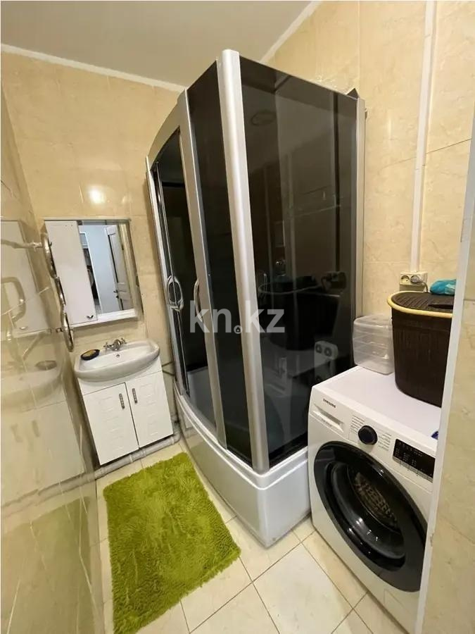 Продажа 2-комнатной квартиры, 65 м² в Алматы - фото 4