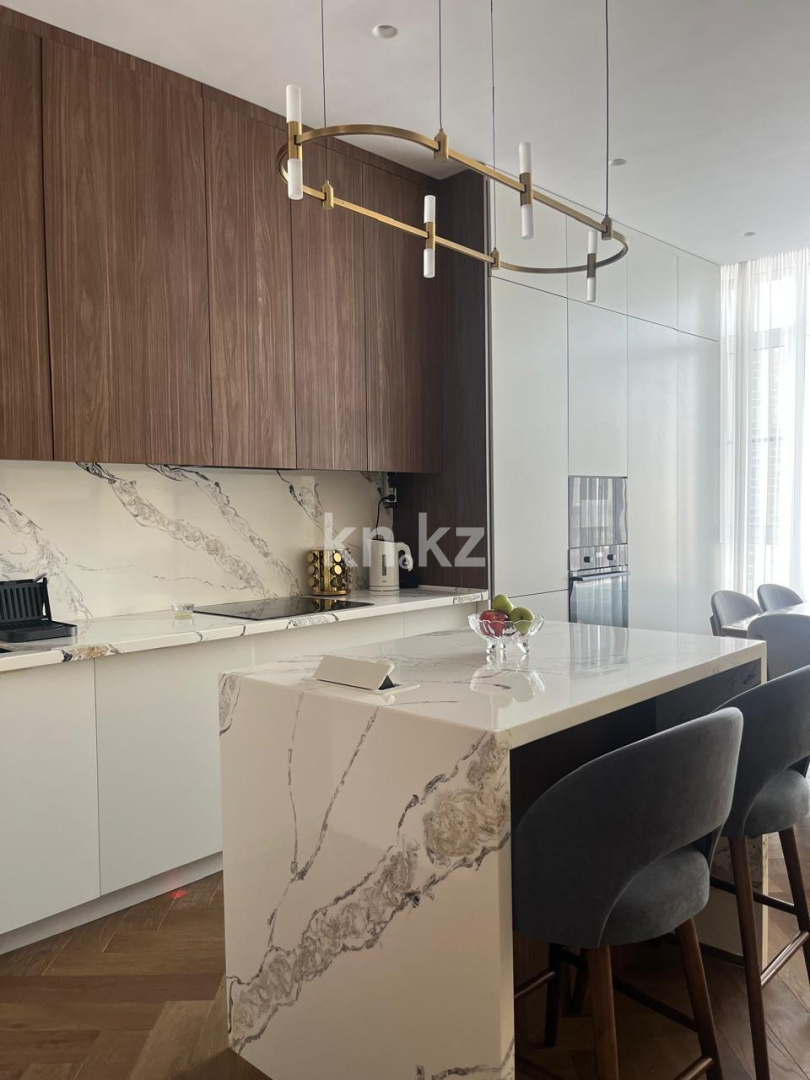 Продажа 4-комнатной квартиры, 127.7 м² в Астане - фото 19