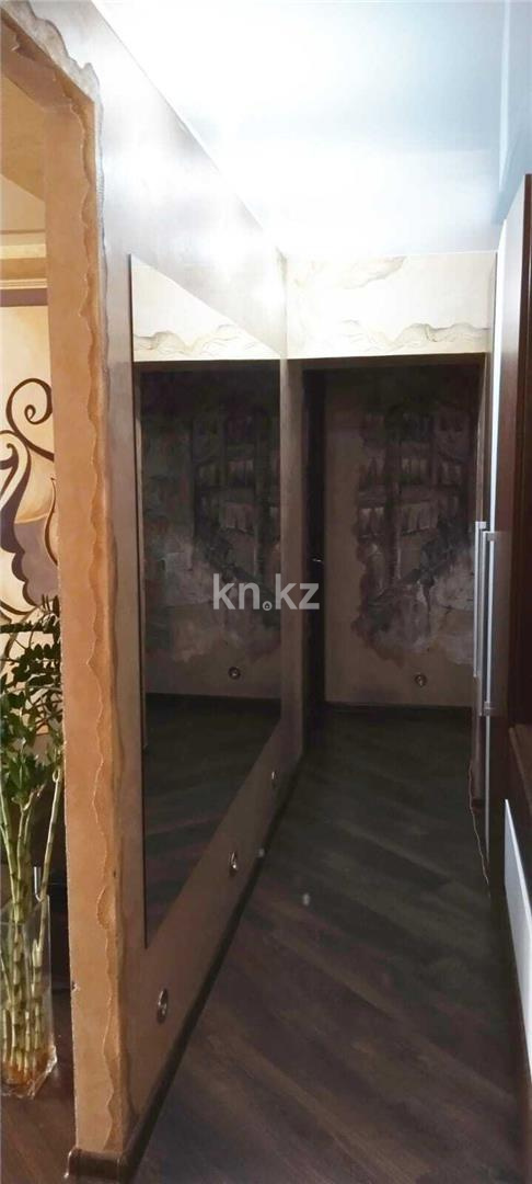 Продажа 3-комнатной квартиры, 65 м², мкр-н Орбита-1 в Караганде - фото 13