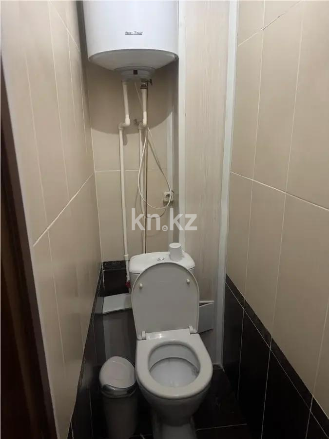 Продажа 2-комнатной квартиры, 46 м², мкр-н Восток-2, дом  5 в Караганде - фото 5