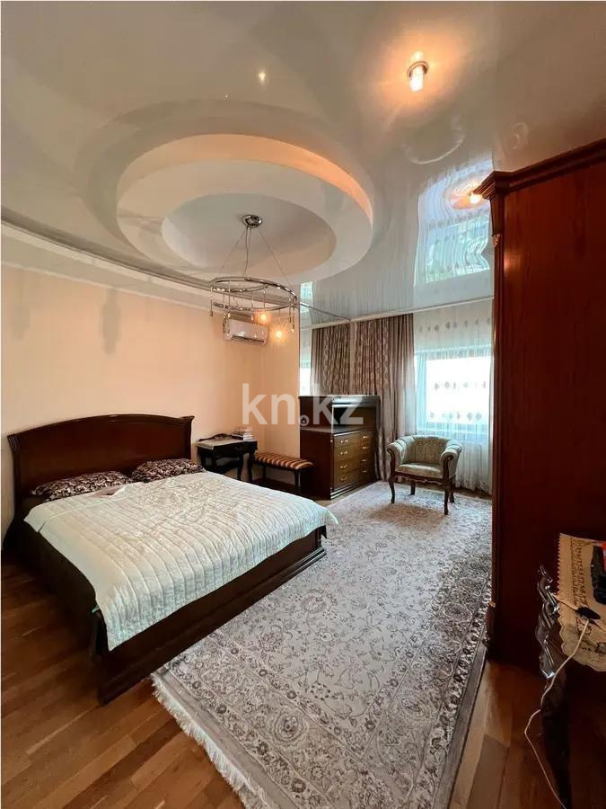 Продажа 3-комнатной квартиры, 119 м², мкр-н Самал-3, дом  22 в Алматы - фото 3