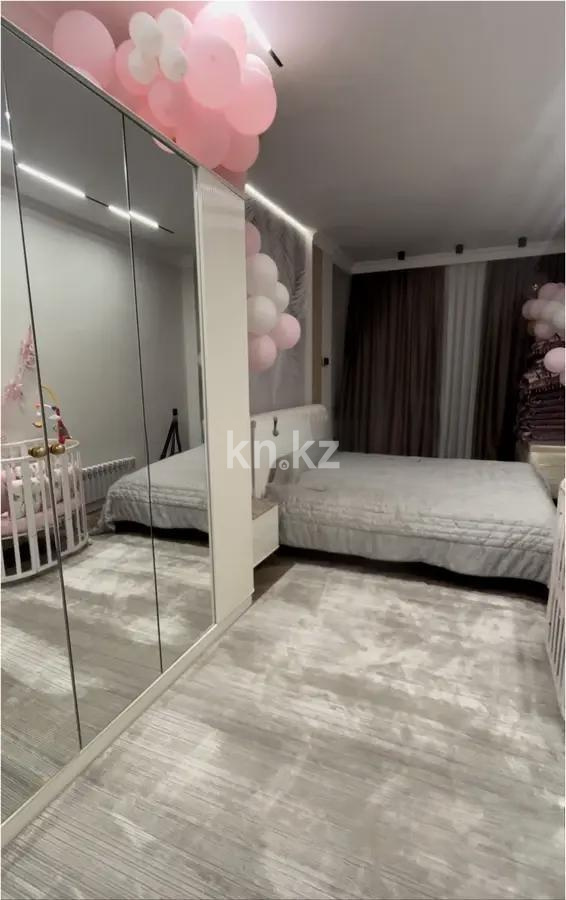 Продажа 4-комнатной квартиры, 135 м², пр. Кабанбай батыра, дом  60 в Астане - фото 3