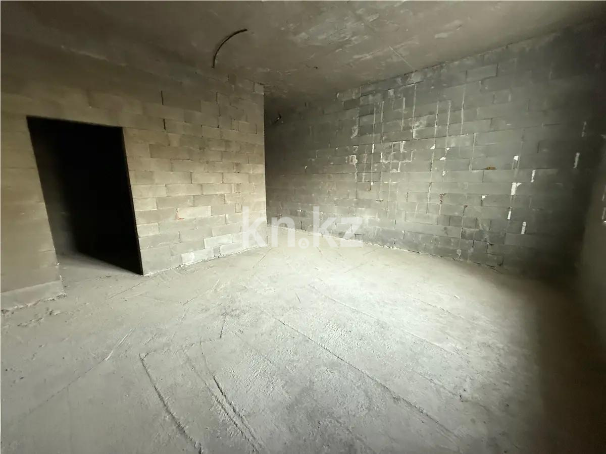 Продажа 4-комнатной квартиры, 220 м², мкр-н Архат, дом  20/1 в Алматы - фото 2