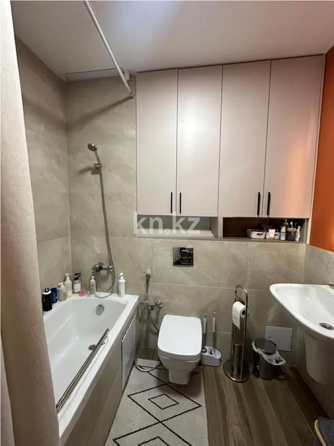 Продажа 2-комнатной квартиры, 50.5 м² в Алматы - фото 4