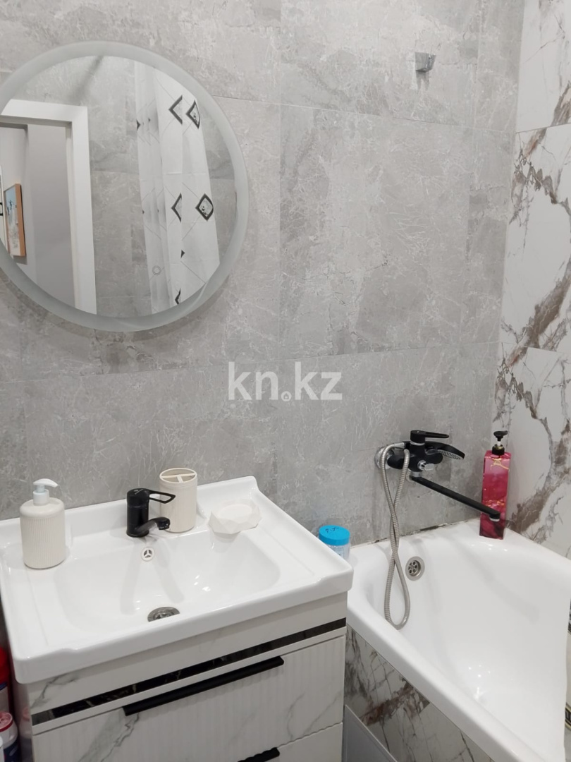 Продажа 1-комнатной квартиры, 44 м², ул. Северное Кольцо, дом  92/6к2 - мкр. Ожет в Алматы - фото 9