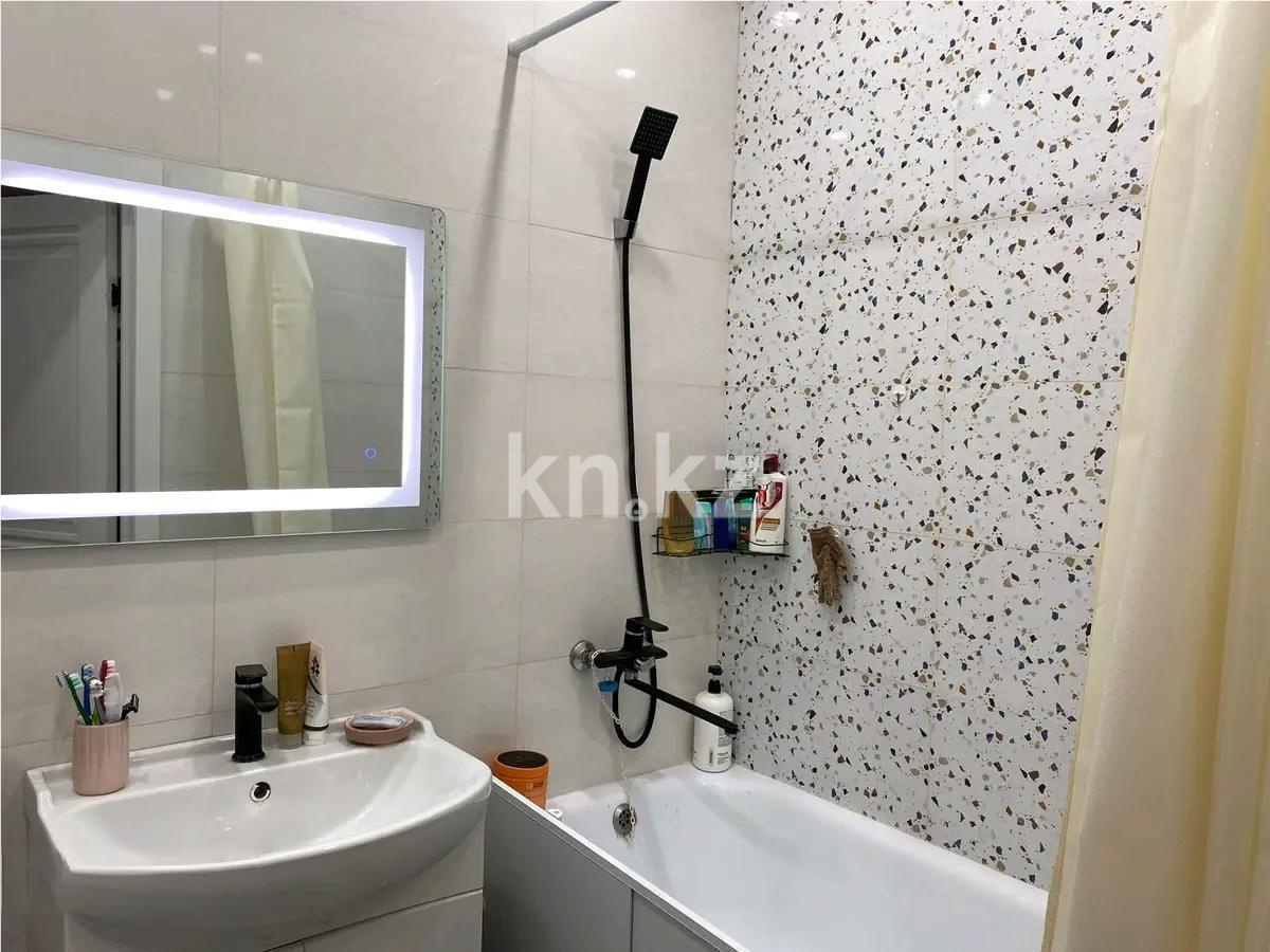 Продажа 2-комнатной квартиры, 68 м², ул. Нурмагамбетова, дом  27 в Астане - фото 4