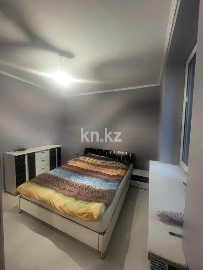 Продажа 3-комнатной квартиры, 90 м², ул. Толе би, дом  286/3 в Алматы - фото 2