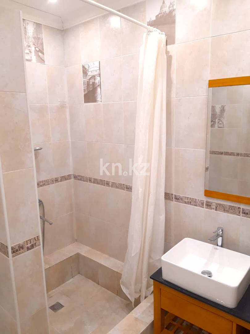 Аренда 1-комнатной квартиры, 60 м² в Астане - фото 9