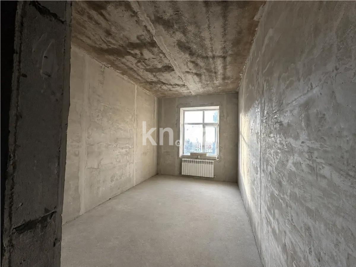 Продажа 3-комнатной квартиры, 88 м² в Караганде
