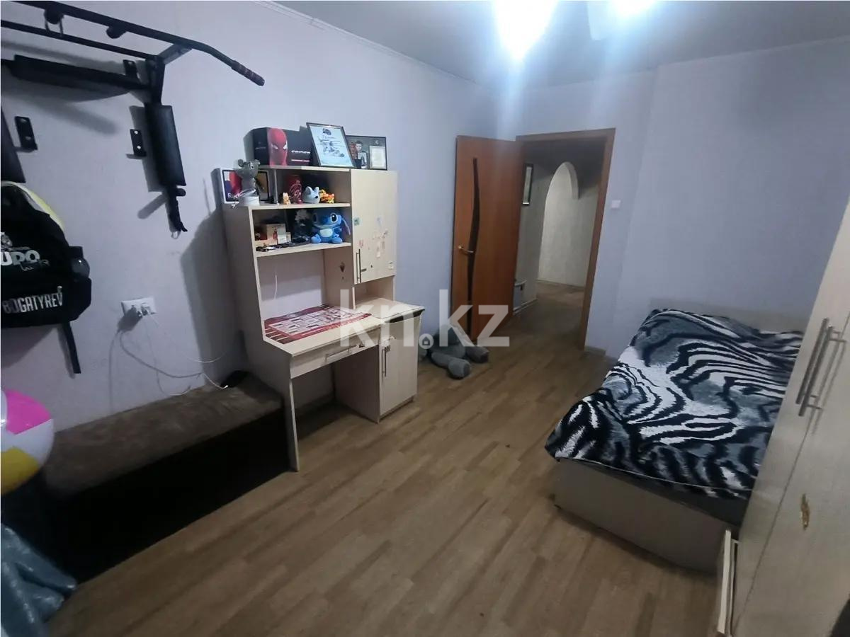 Продажа 3-комнатной квартиры, 68 м², мкр-н 8, дом  117 в Темиртау - фото 3
