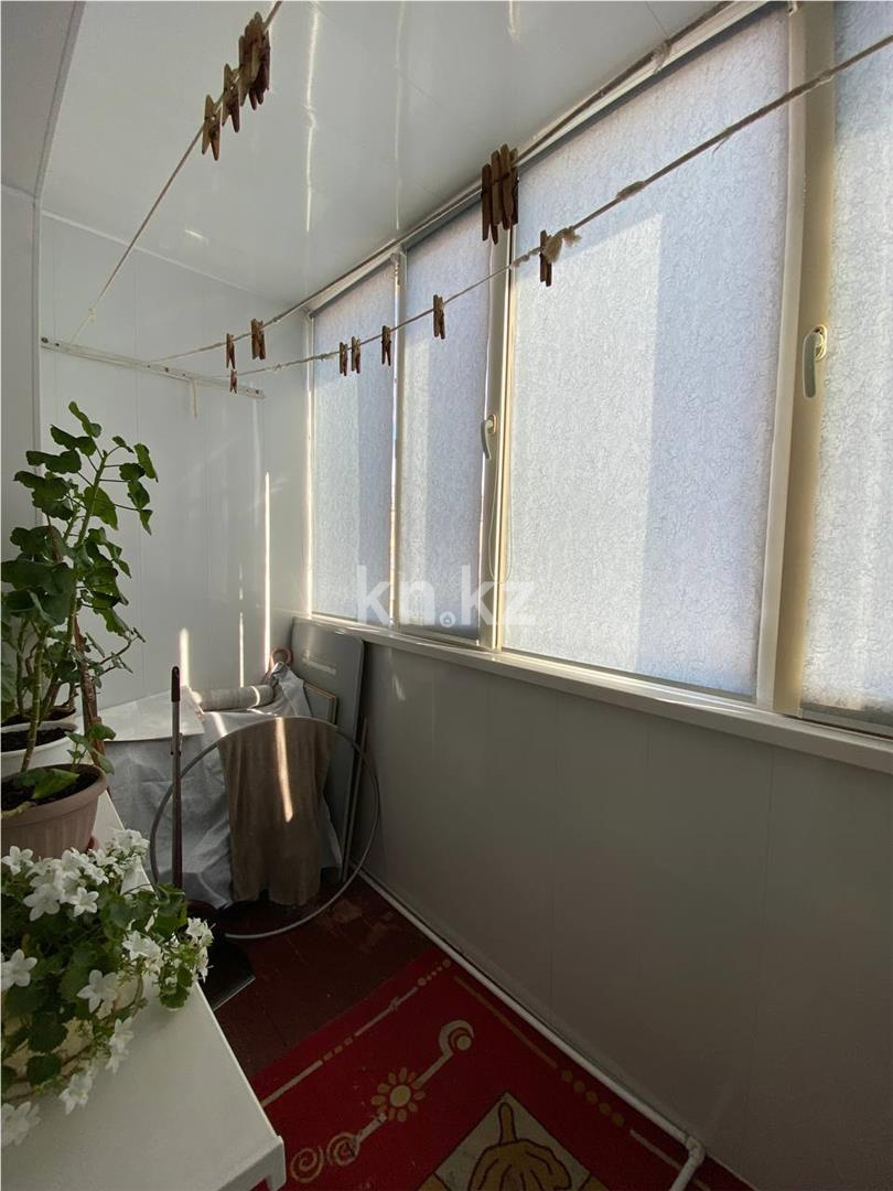 Продажа 4-комнатной квартиры, 83 м², ул. Жекибаева, дом  133/1 в Караганде - фото 10