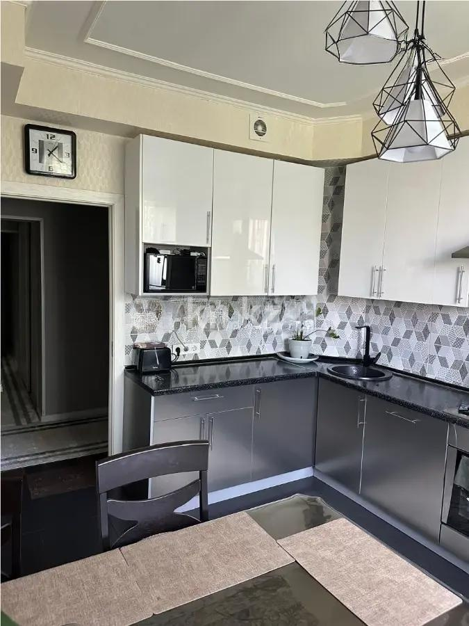 Продажа 3-комнатной квартиры, 73 м² в Алматы - фото 4