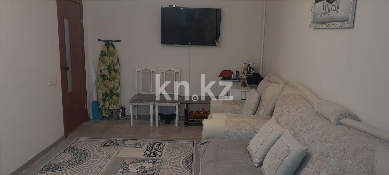 Продажа 4-комнатной квартиры, 77 м², ул. Гапеева в Караганде - фото 2