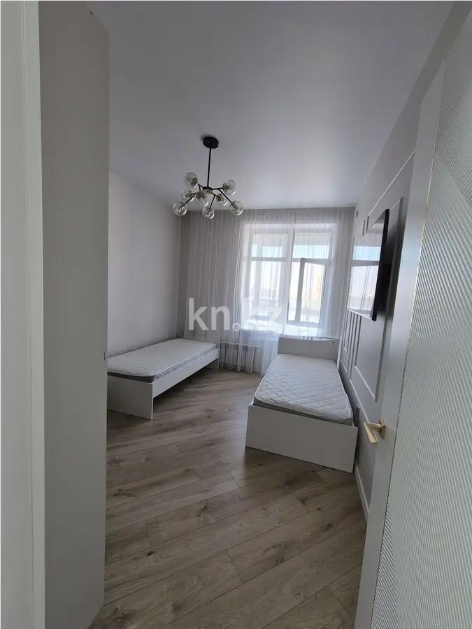 Продажа 4-комнатной квартиры, 118.9 м² в Астане - фото 3