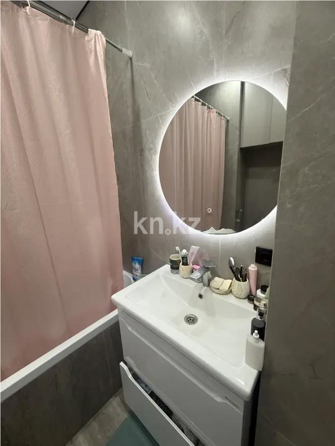 Продажа 2-комнатной квартиры, 70 м² в Алматы - фото 4