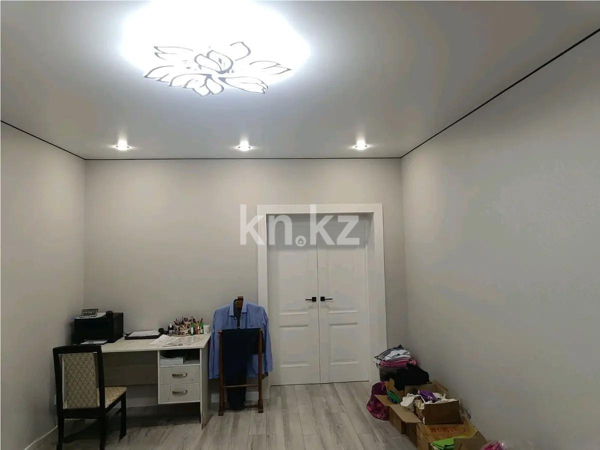 Продажа 2-комнатной квартиры, 71.8 м², ул. Мустафина, дом  3/2 в Астане - фото 2