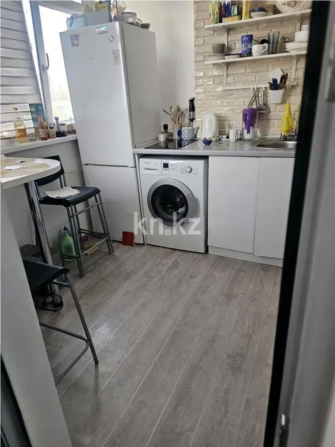 Продажа 2-комнатной квартиры, 45 м², мкр-н Мамыр-1, дом  29 в Алматы - фото 2