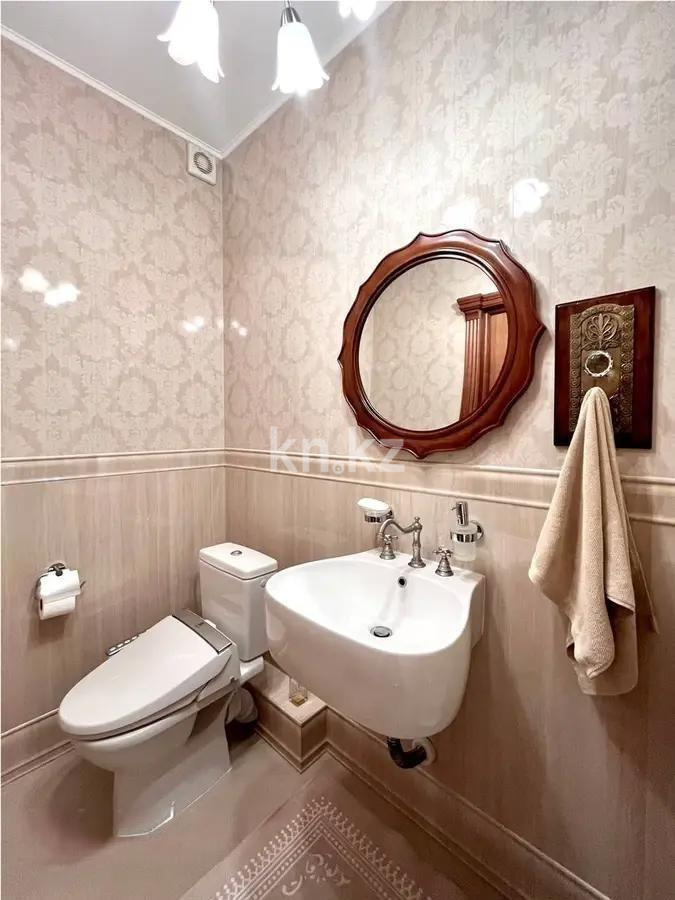 Продажа 4-комнатной квартиры, 212 м², ул. Водопроводная, дом  7/2 в Алматы - фото 5