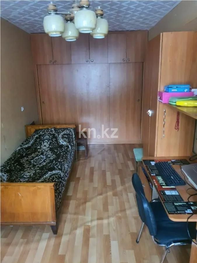Продажа 2-комнатной квартиры, 45 м², ул. Ержанова, дом  25 в Караганде - фото 2