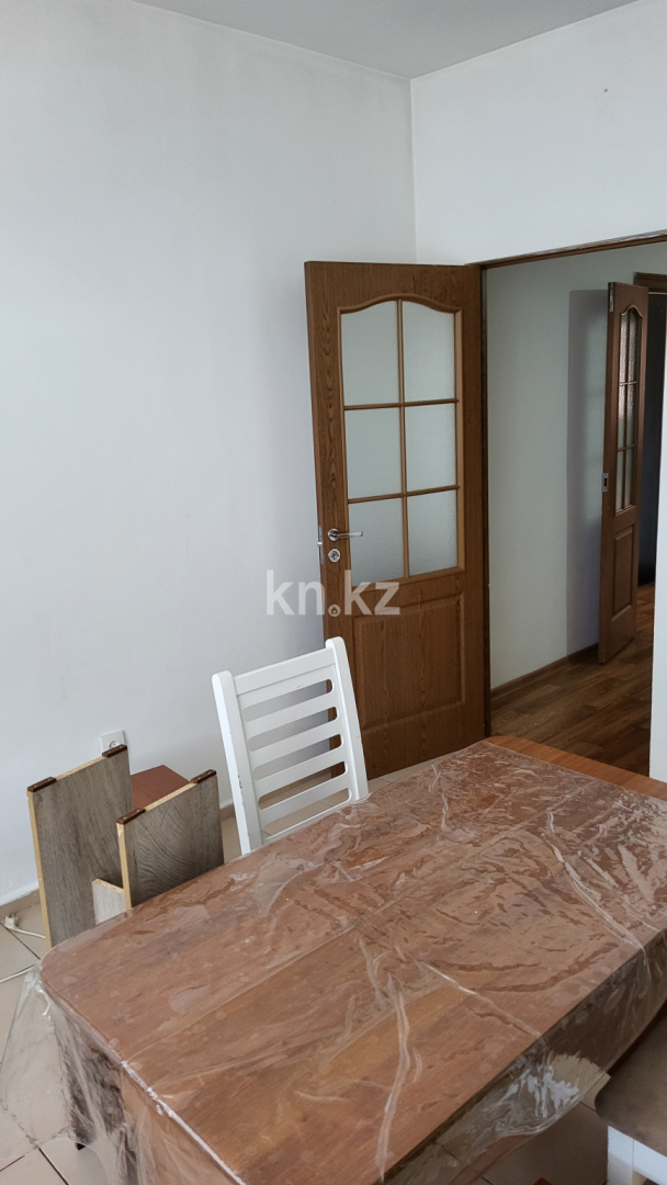 Аренда 3-комнатной квартиры, 101 м², мкр-н Аксай-4, дом  123 - ул. Жубанова в Алматы - фото 5