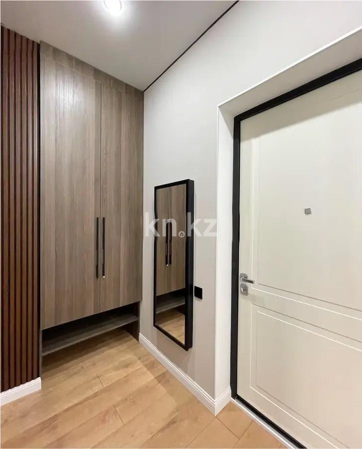 Продажа 1-комнатной квартиры, 40 м², пр. Тауелсыздык, дом  23 в Астане - фото 4