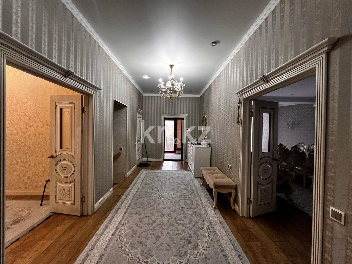 Продажа 7-комнатного дома, 320 м², ул. Кабжанова в Караганде - фото 20