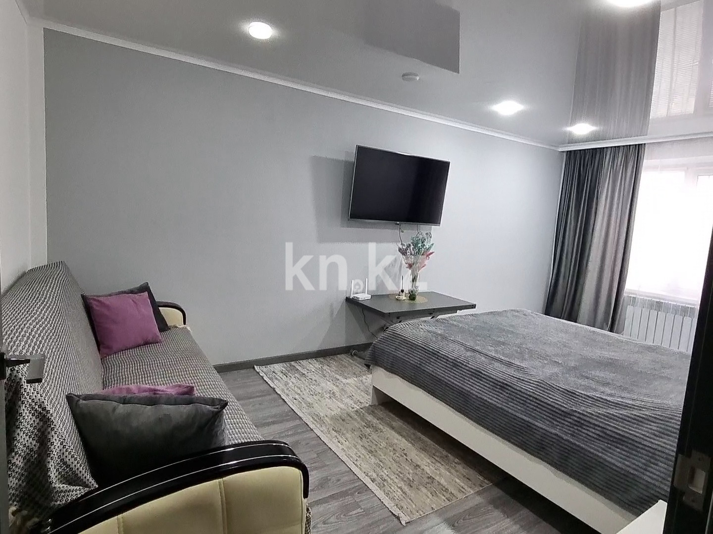 Аренда 1-комнатной квартиры посуточно, 40 м², ул. Каженбаева, дом  3 в Атырау - фото 2