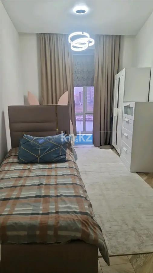 Продажа 3-комнатной квартиры, 73.5 м², ул. Айтматова в Астане - фото 3