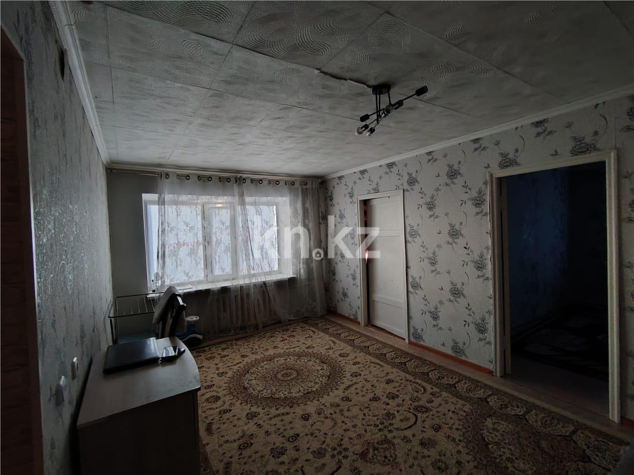 Продажа 4-комнатной квартиры, 61 м² в Караганде