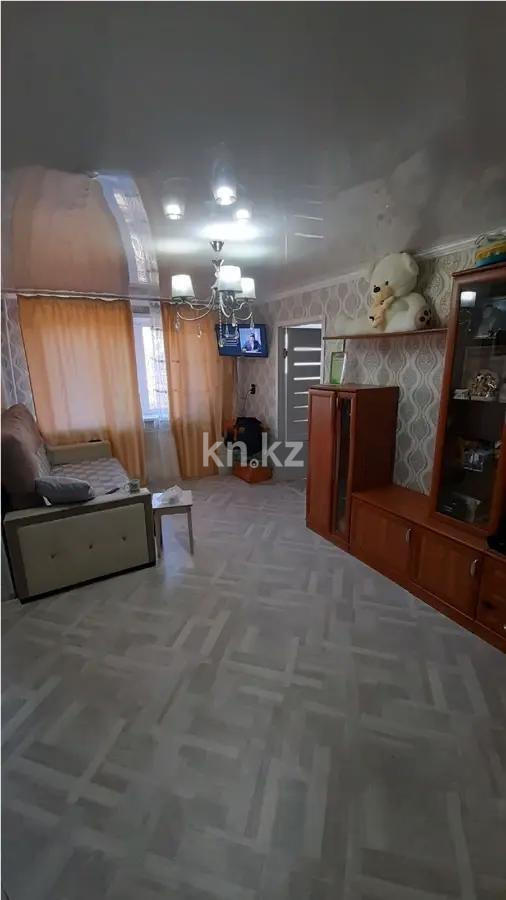 Продажа 2-комнатной квартиры, 45 м², мкр-н 15, дом  7 в Караганде